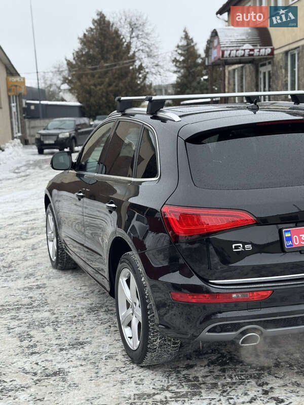 Внедорожник / Кроссовер Audi Q5 2017 в Владимире