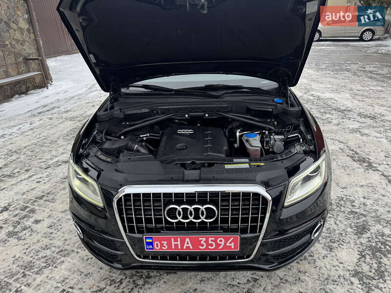 Внедорожник / Кроссовер Audi Q5 2017 в Владимире