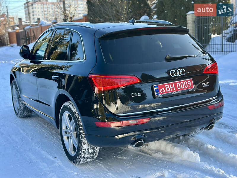 Позашляховик / Кросовер Audi Q5 2015 в Києві