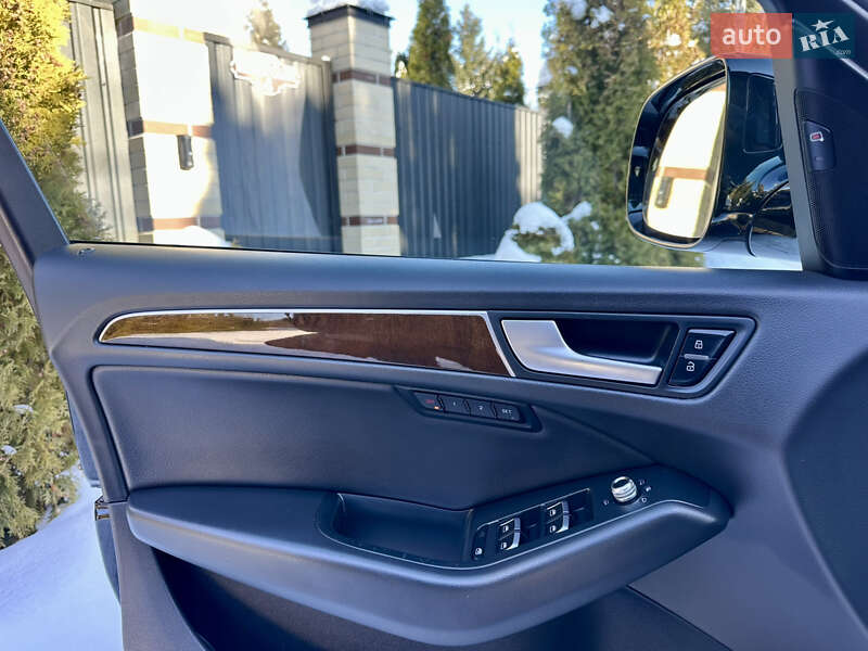 Позашляховик / Кросовер Audi Q5 2015 в Києві