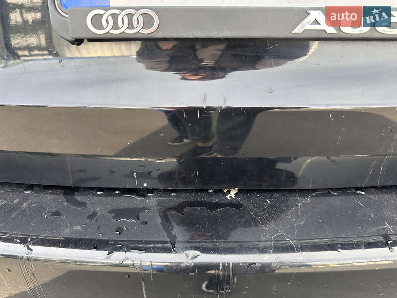 Внедорожник / Кроссовер Audi Q5 2011 в Обухове