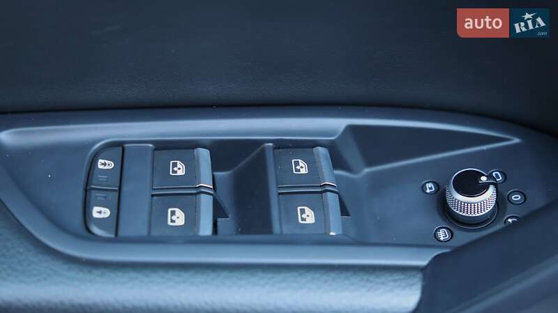 Внедорожник / Кроссовер Audi Q5 2022 в Луцке фото 37 Внедорожник / Кроссовер Audi Q5 2022 в Луцке