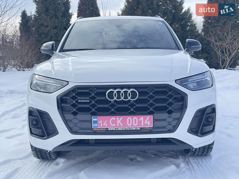 Позашляховик / Кросовер Audi Q5 2021 в Львові
