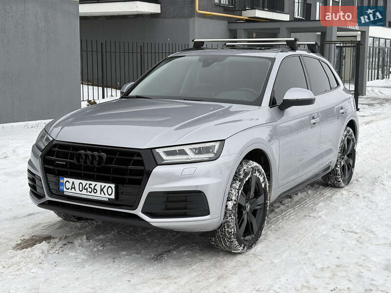 Позашляховик / Кросовер Audi Q5 2019 в Черкасах