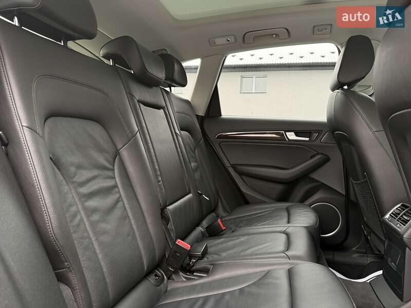 Позашляховик / Кросовер Audi Q5 2015 в Дрогобичі