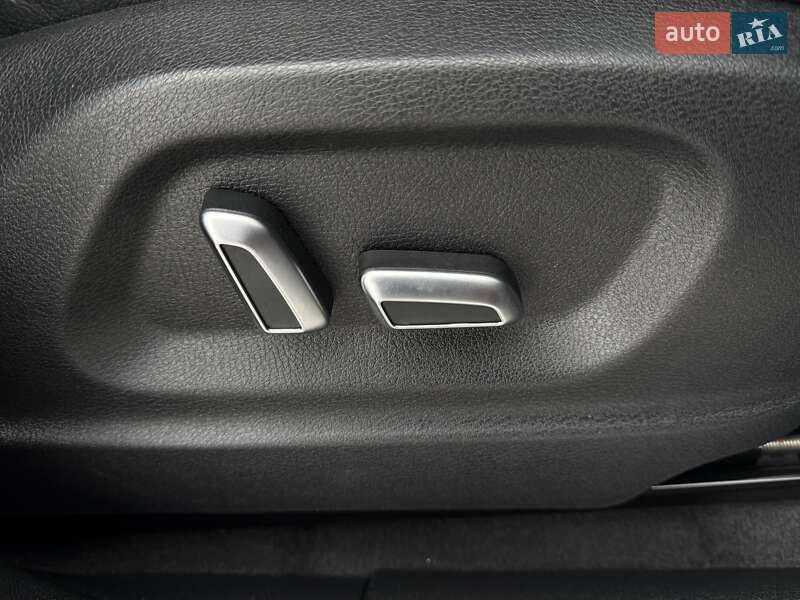 Позашляховик / Кросовер Audi Q5 2015 в Дрогобичі