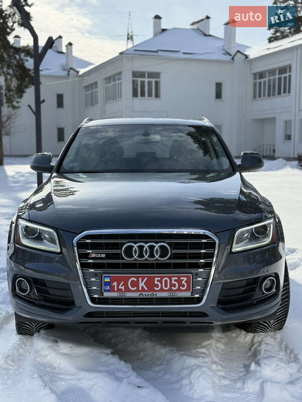 Внедорожник / Кроссовер Audi Q5 2015 в Ахтырке