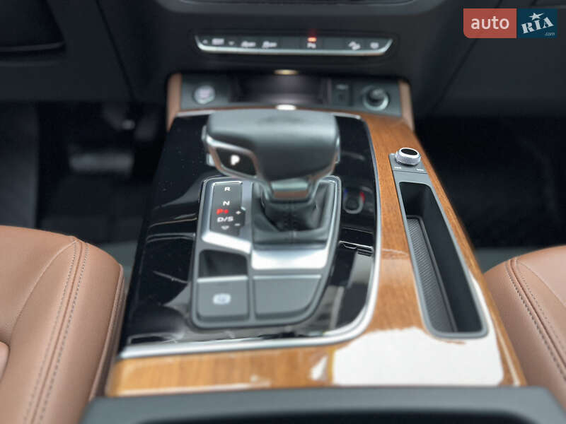 Внедорожник / Кроссовер Audi Q5 2022 в Дрогобыче