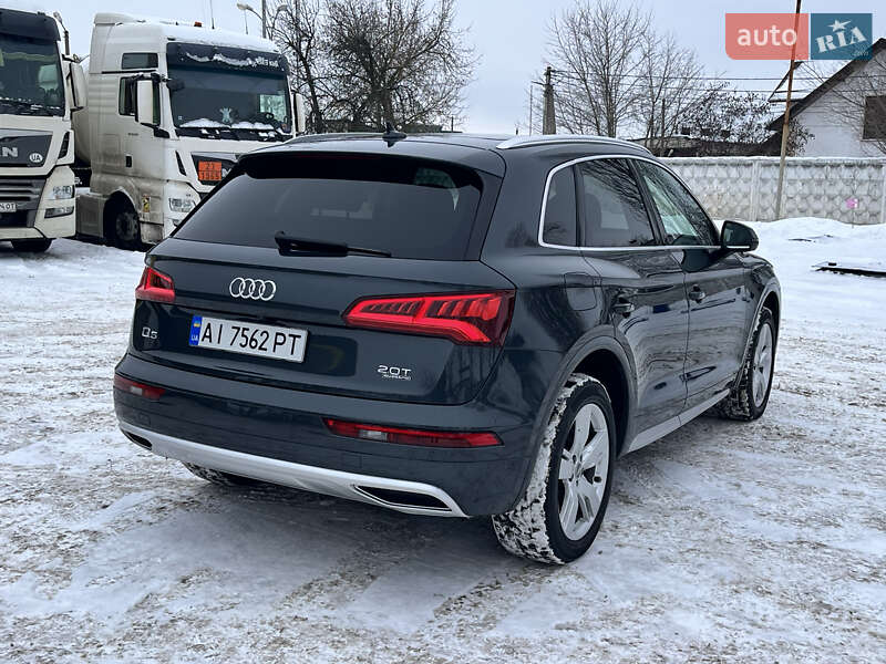 Позашляховик / Кросовер Audi Q5 2017 в Києві