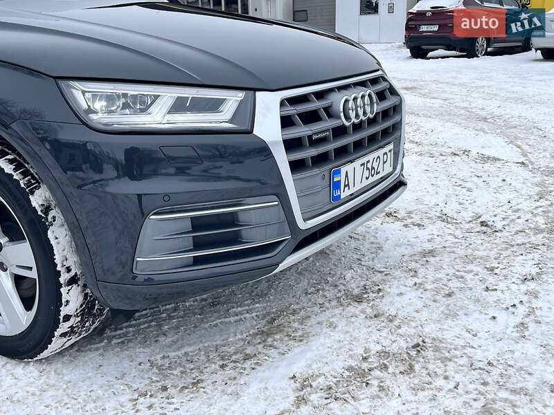 Позашляховик / Кросовер Audi Q5 2017 в Києві