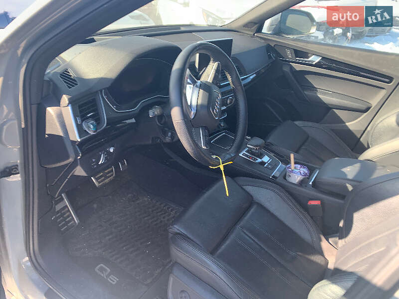 Внедорожник / Кроссовер Audi Q5 2019 в Ровно фото 28 Внедорожник / Кроссовер Audi Q5 2019 в Ровно