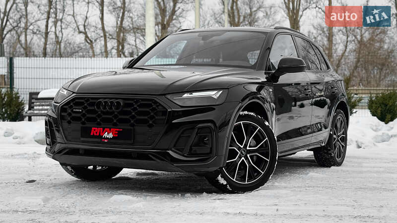 Позашляховик / Кросовер Audi Q5 2021 в Рівному