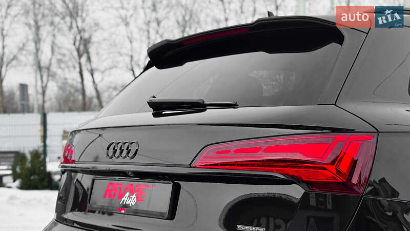 Позашляховик / Кросовер Audi Q5 2021 в Рівному