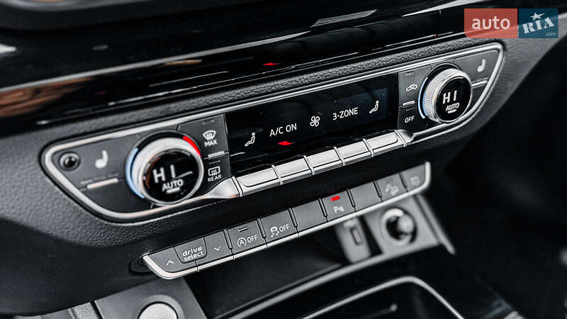 Позашляховик / Кросовер Audi Q5 2021 в Рівному