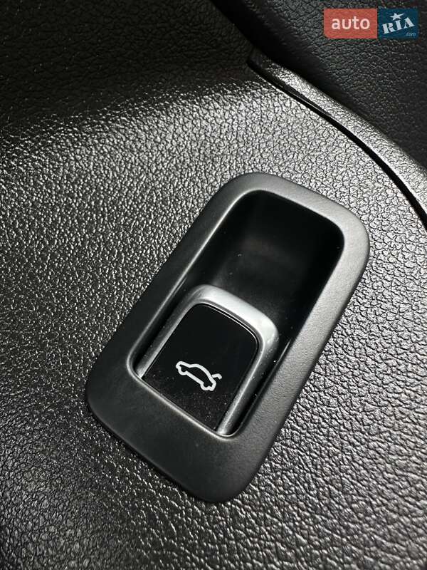 Внедорожник / Кроссовер Audi Q5 2017 в Белогородке фото 33 Внедорожник / Кроссовер Audi Q5 2017 в Белогородке