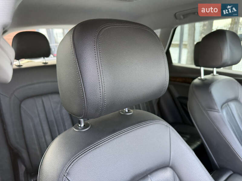 Внедорожник / Кроссовер Audi Q5 2017 в Стрые