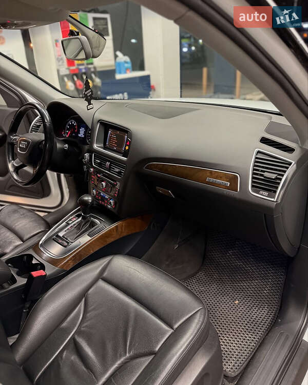 Позашляховик / Кросовер Audi Q5 2013 в Києві фото 8 Позашляховик / Кросовер Audi Q5 2013 в Києві