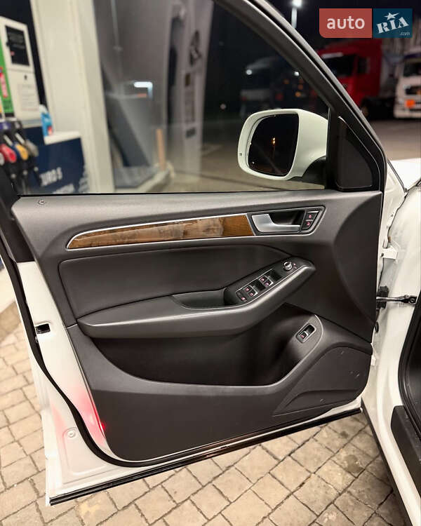 Позашляховик / Кросовер Audi Q5 2013 в Києві фото 12 Позашляховик / Кросовер Audi Q5 2013 в Києві