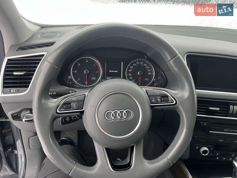 Внедорожник / Кроссовер Audi Q5 2015 в Дубно
