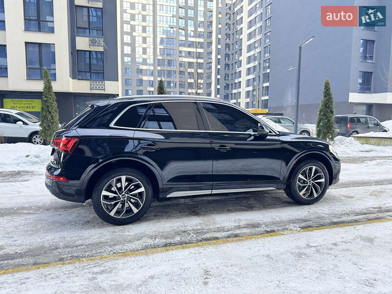 Внедорожник / Кроссовер Audi Q5 2020 в Ивано-Франковске
