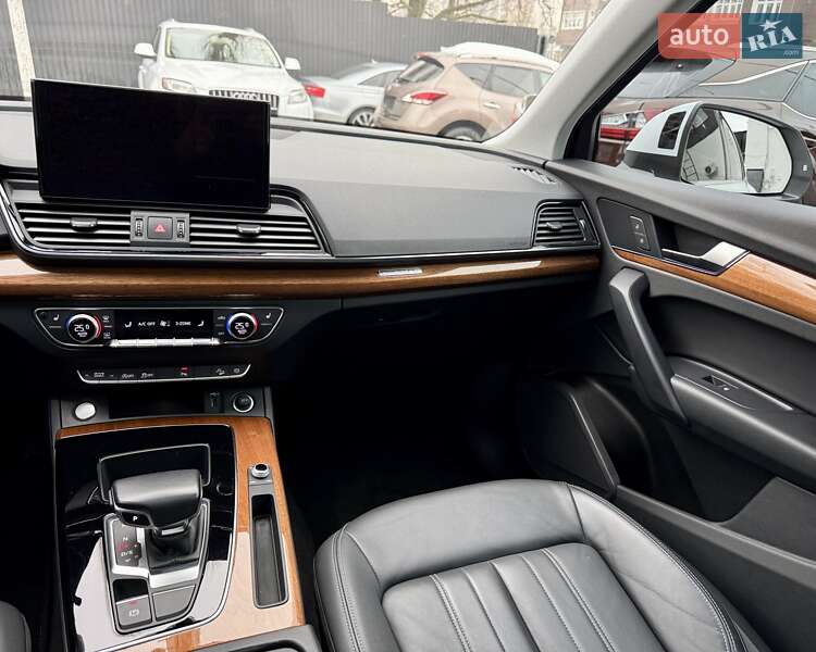 Позашляховик / Кросовер Audi Q5 2021 в Києві фото 25 Позашляховик / Кросовер Audi Q5 2021 в Києві