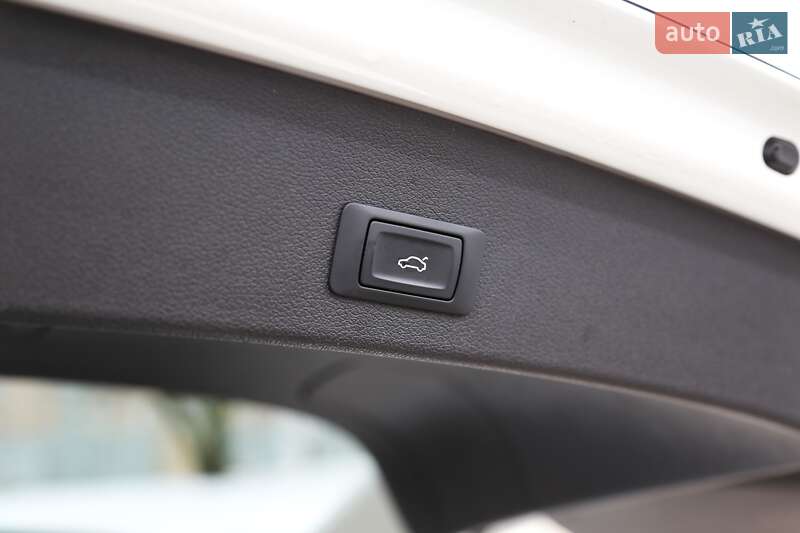 Позашляховик / Кросовер Audi Q5 2014 в Києві фото 31 Позашляховик / Кросовер Audi Q5 2014 в Києві