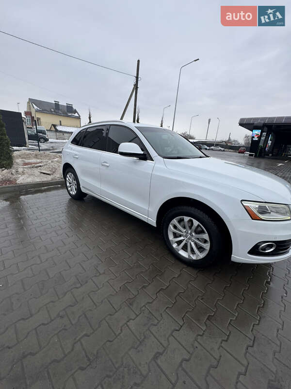 Позашляховик / Кросовер Audi Q5 2016 в Луцьку фото 15 Позашляховик / Кросовер Audi Q5 2016 в Луцьку