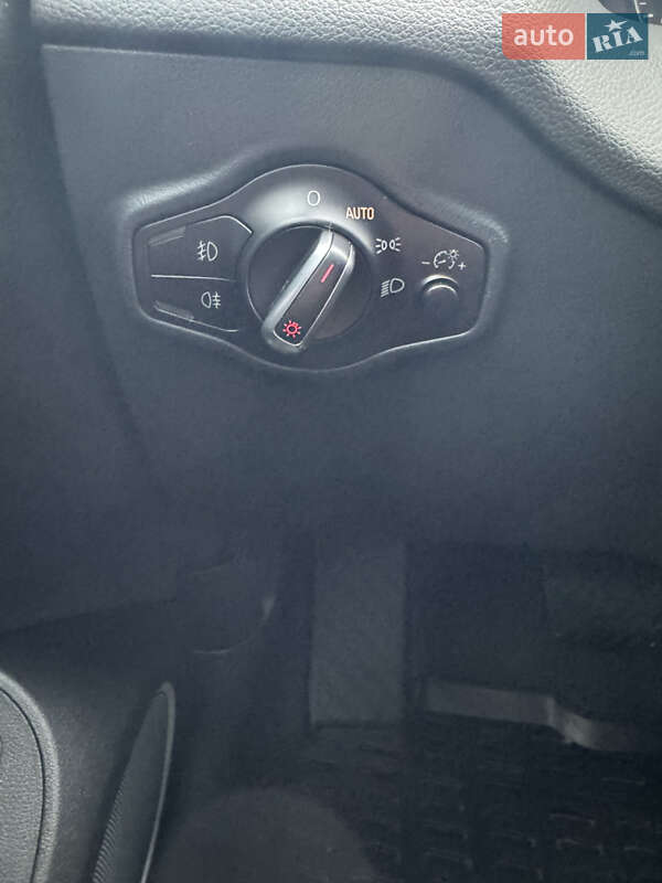 Позашляховик / Кросовер Audi Q5 2016 в Луцьку фото 35 Позашляховик / Кросовер Audi Q5 2016 в Луцьку