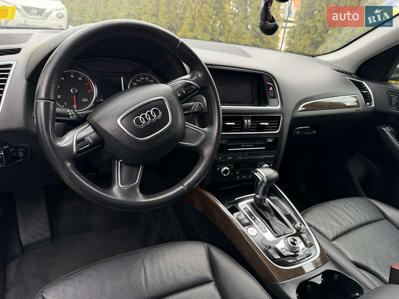 Позашляховик / Кросовер Audi Q5 2013 в Луцьку