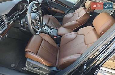 Позашляховик / Кросовер Audi Q5 2019 в Вінниці