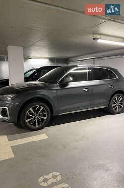 Внедорожник / Кроссовер Audi Q5 2023 в Житомире