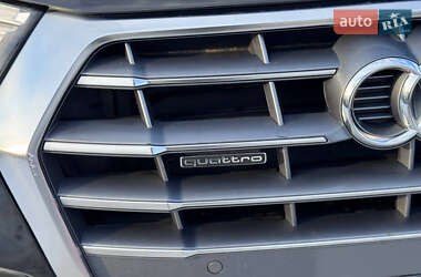 Внедорожник / Кроссовер Audi Q5 2020 в Ивано-Франковске