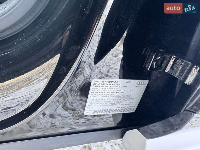 Позашляховик / Кросовер Audi Q5 2020 в Івано-Франківську