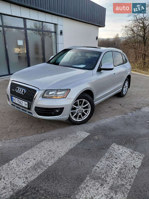 Audi Q5 2010 Audi Q5 2010