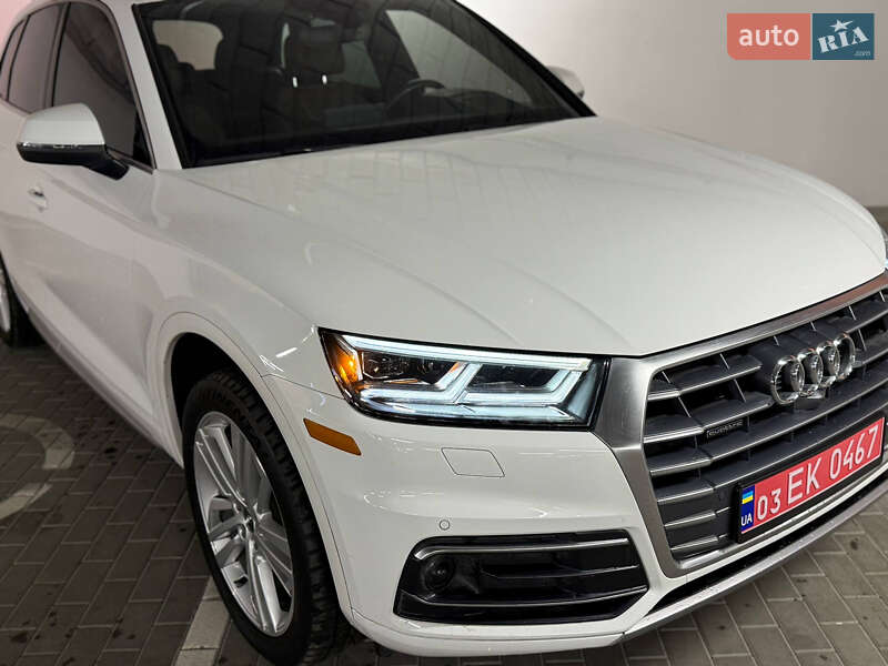 Внедорожник / Кроссовер Audi Q5 2018 в Киеве