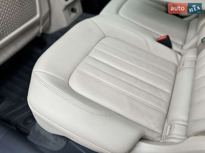 Внедорожник / Кроссовер Audi Q5 2020 в Дрогобыче фото 120 Внедорожник / Кроссовер Audi Q5 2020 в Дрогобыче