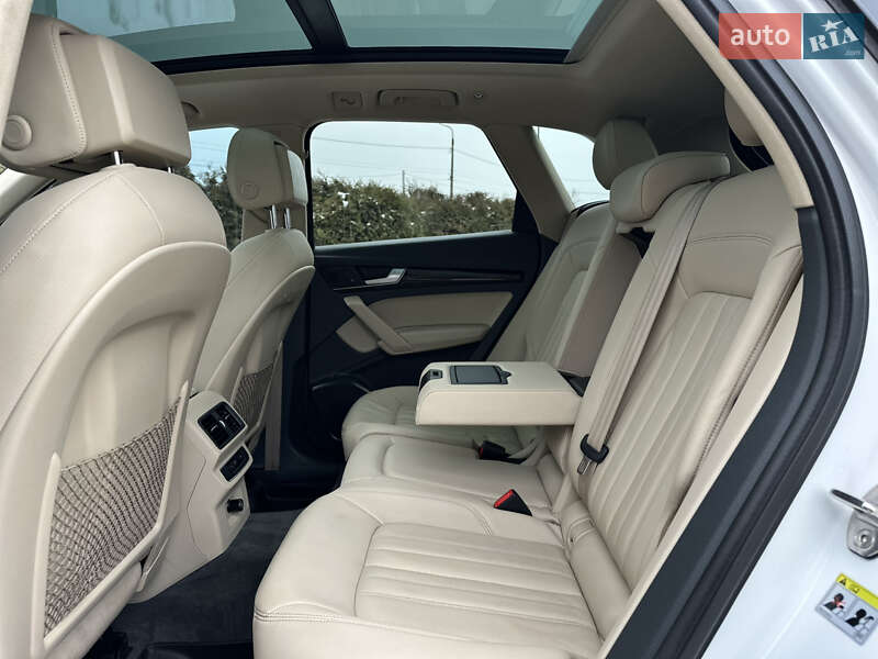 Внедорожник / Кроссовер Audi Q5 2020 в Дрогобыче фото 123 Внедорожник / Кроссовер Audi Q5 2020 в Дрогобыче