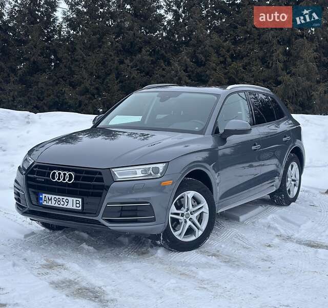 Позашляховик / Кросовер Audi Q5 2018 в Києві фото 5 Позашляховик / Кросовер Audi Q5 2018 в Києві