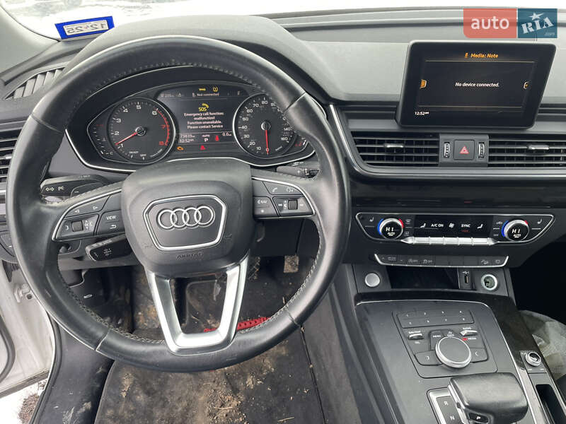 Позашляховик / Кросовер Audi Q5 2019 в Львові