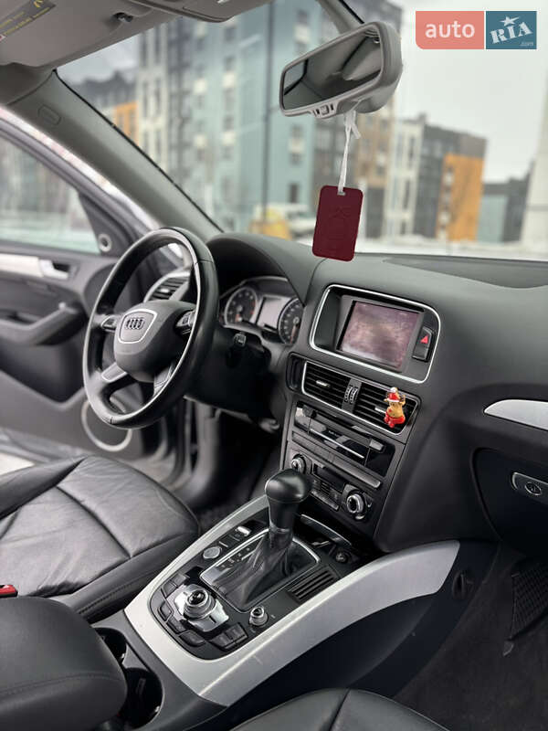 Внедорожник / Кроссовер Audi Q5 2013 в Ровно