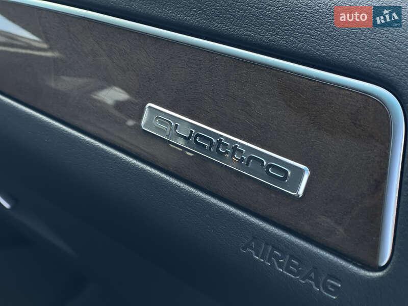 Внедорожник / Кроссовер Audi Q5 2016 в Каменском