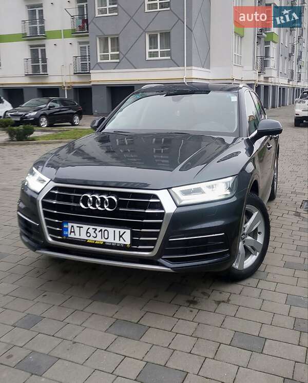 Внедорожник / Кроссовер Audi Q5 2018 в Ивано-Франковске