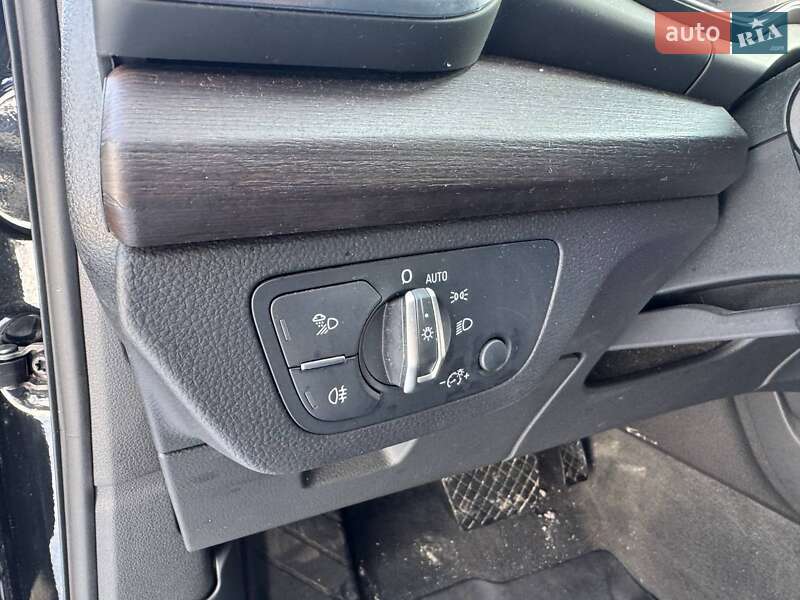 Внедорожник / Кроссовер Audi Q5 2020 в Львове