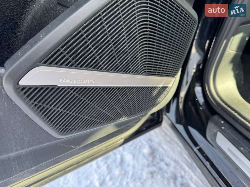 Внедорожник / Кроссовер Audi Q5 2020 в Львове