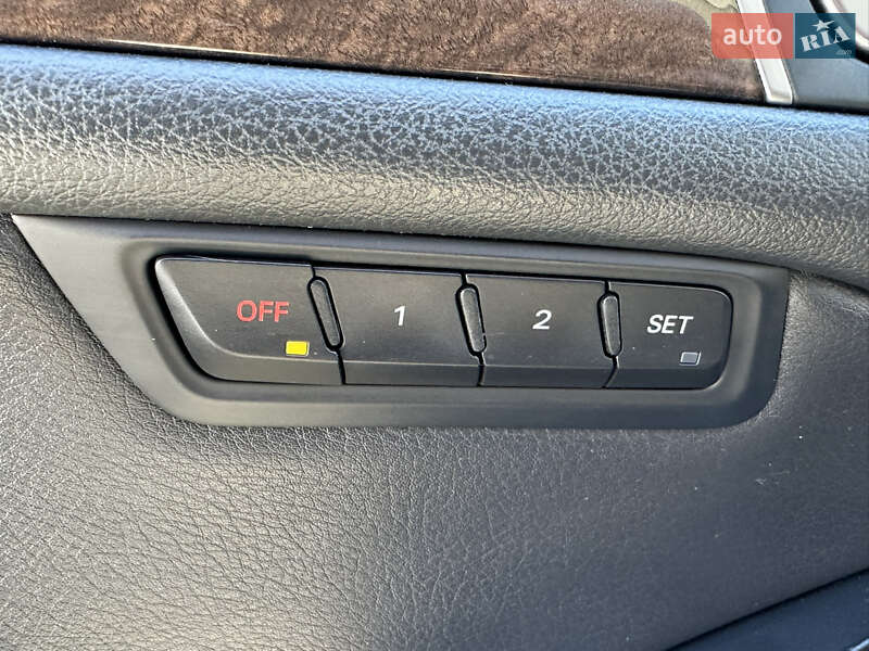 Внедорожник / Кроссовер Audi Q5 2016 в Сарнах