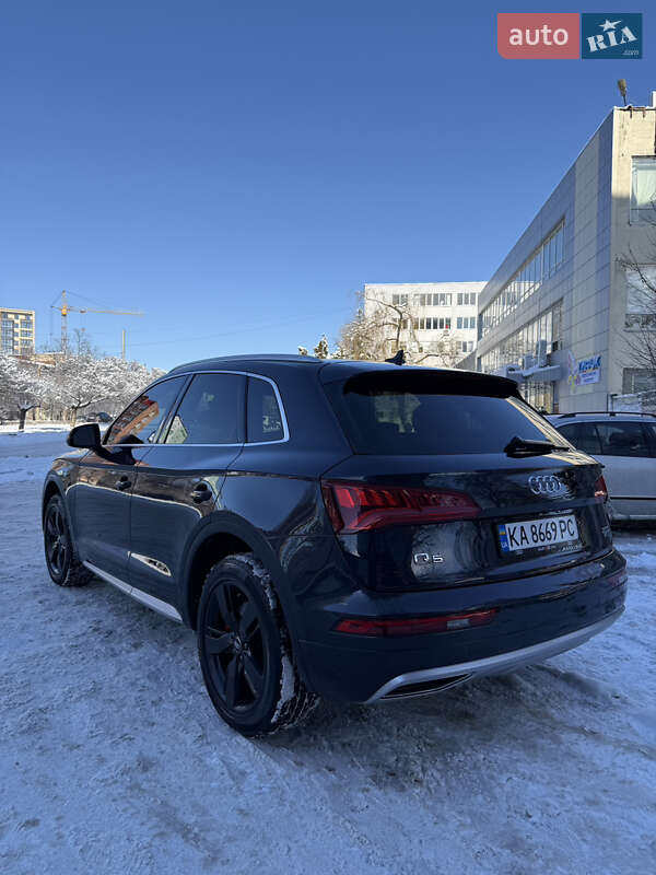 Внедорожник / Кроссовер Audi Q5 2018 в Полтаве