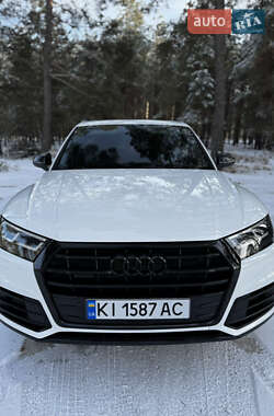 Внедорожник / Кроссовер Audi Q5 2018 в Богодухове