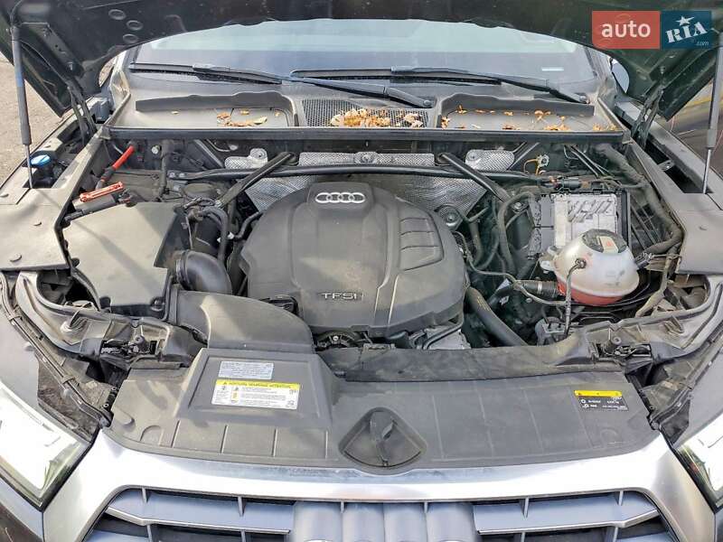 Внедорожник / Кроссовер Audi Q5 2020 в Львове