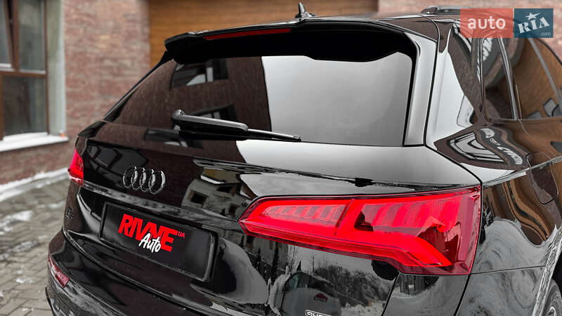 Позашляховик / Кросовер Audi Q5 2018 в Рівному