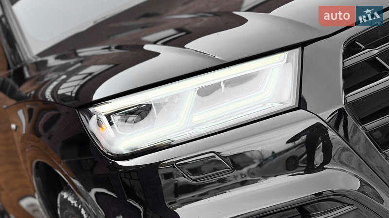 Позашляховик / Кросовер Audi Q5 2018 в Рівному